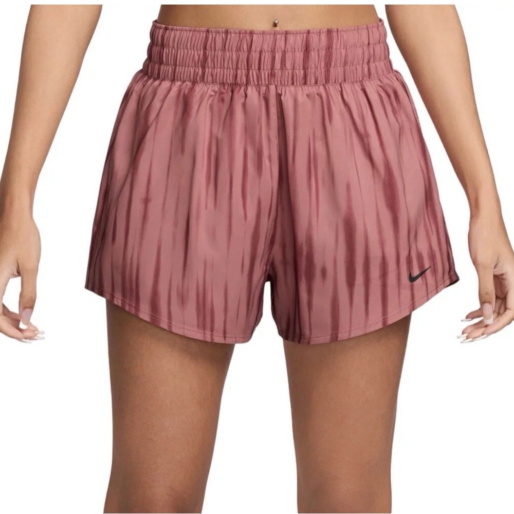 Nike Women's Mauve Dri-Fit One high waited brief lined shorts M